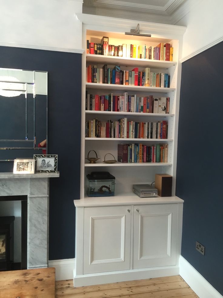 ba57056774dc64037a7ce7fc9c393598--blue-interiors-dining-furniture