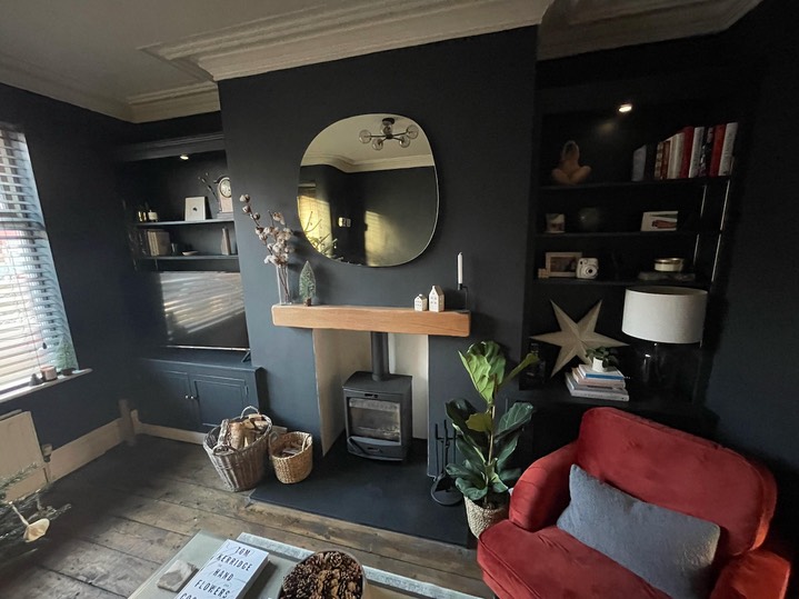 traditional shaker alcove hand painted